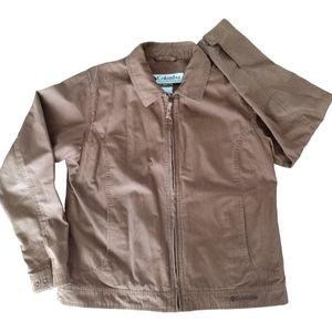 Women's Columbia jean jacket. Denim or Canvas. Zip Size large LG L